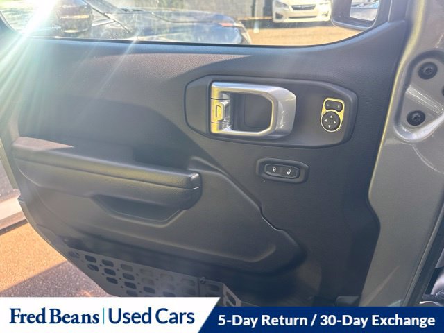 Used 2021 Jeep Wrangler Sport AWD/4WD image 19