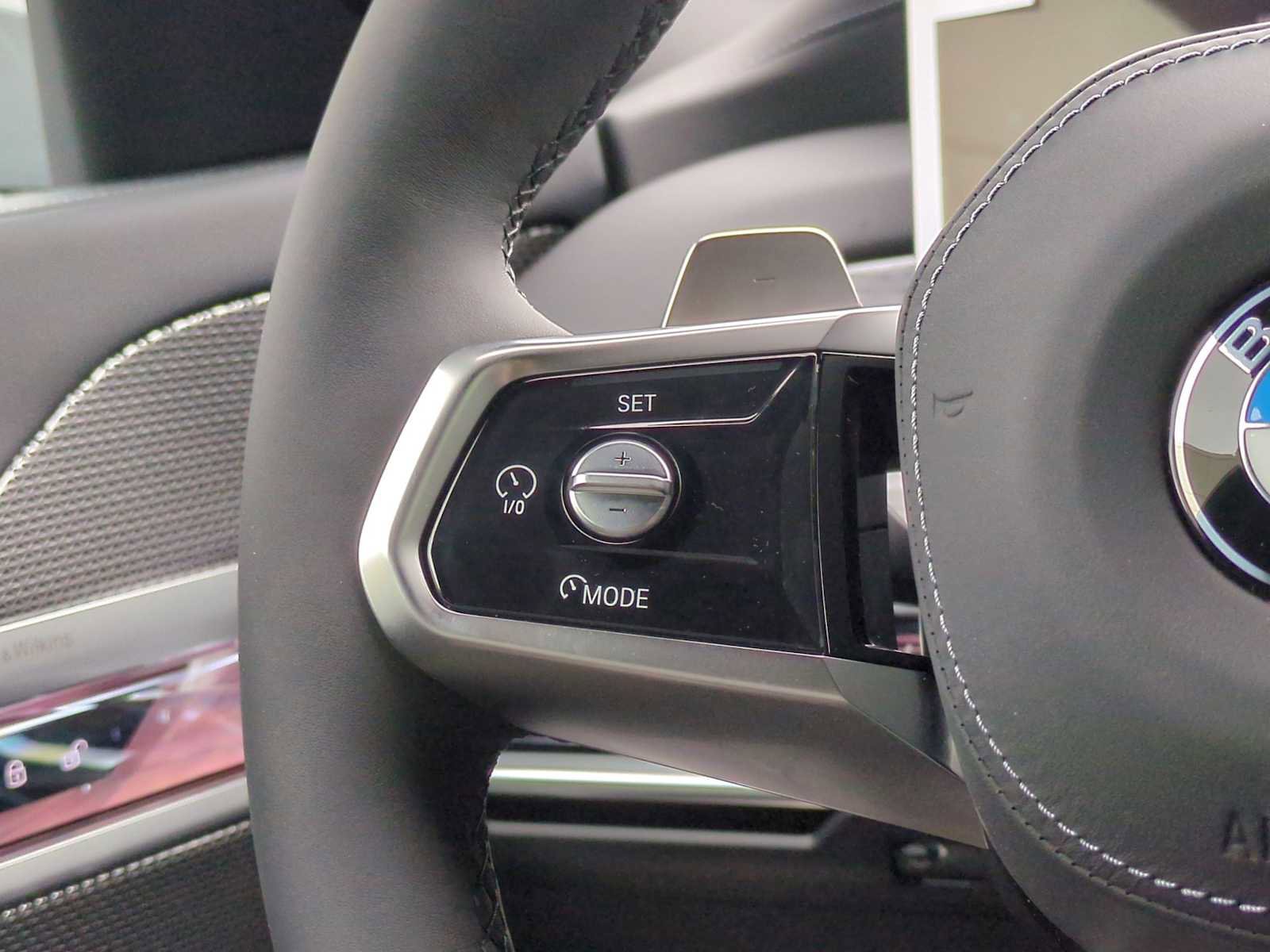 New 2025 BMW 740i xDrive 740i xDrive image 26