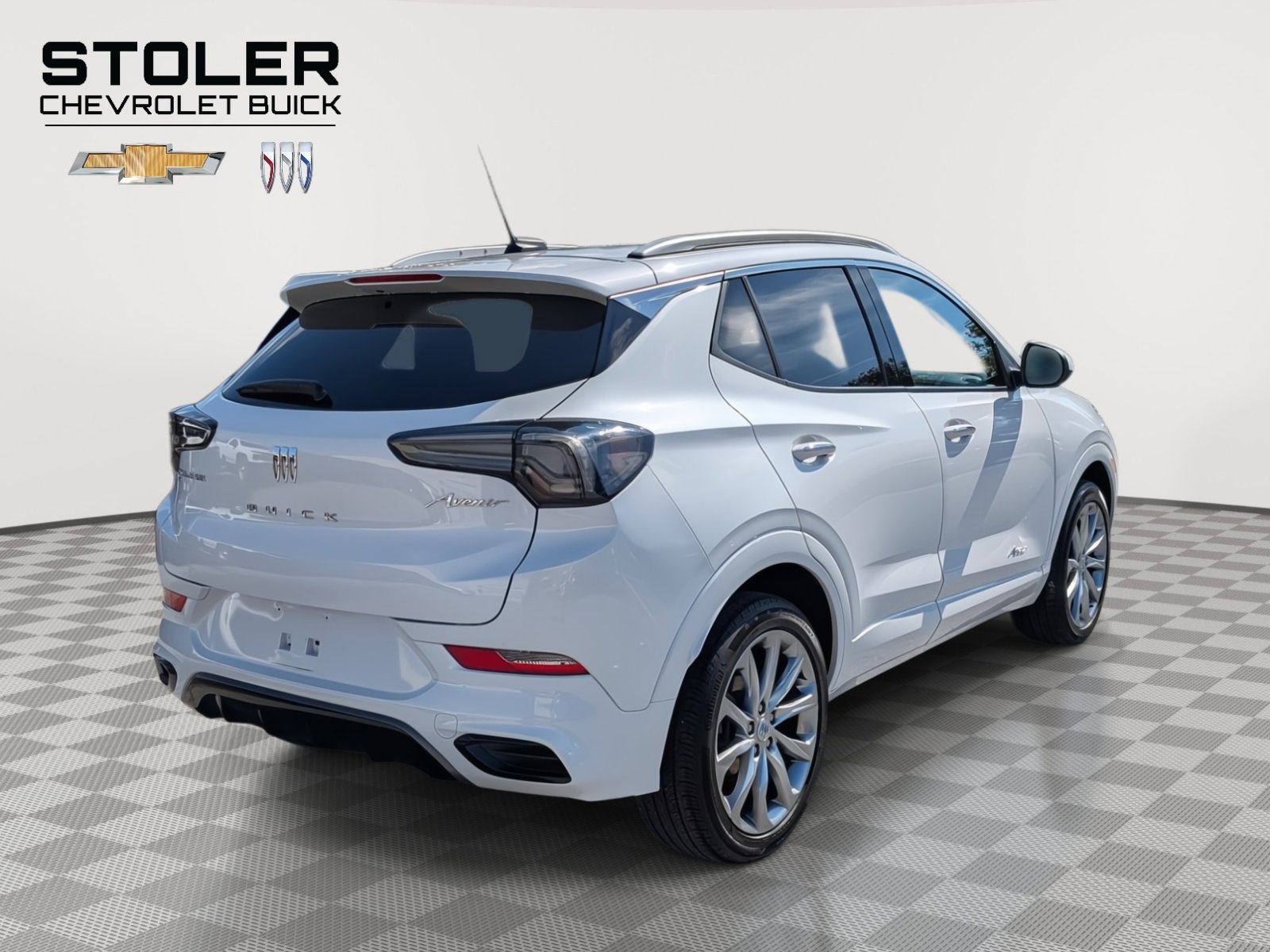 Used 2024 Buick Encore GX Avenir image 5