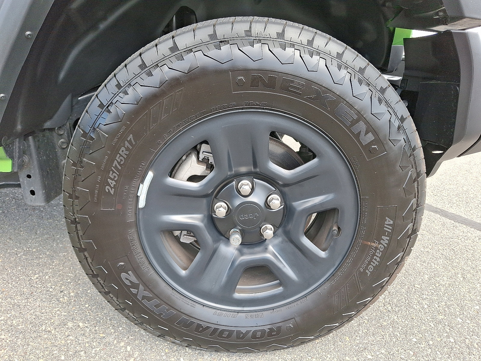 Used 2025 Jeep Wrangler Sport image 8