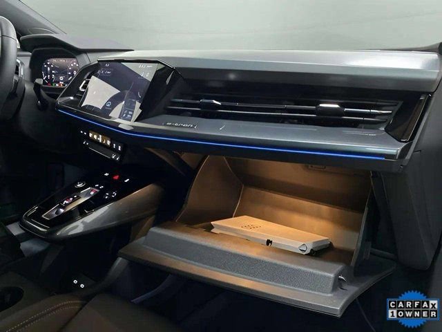 Used 2024 Audi Q4 e-tron Premium Plus w/ Premium Plus image 88