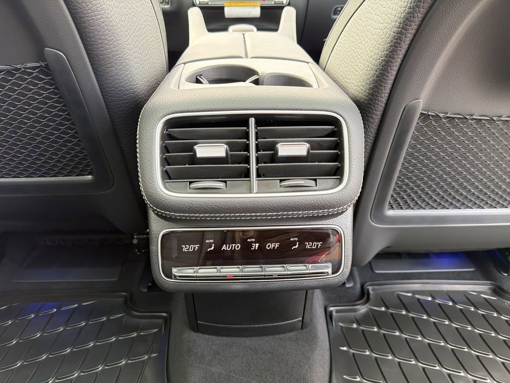 New 2026 Mercedes-Benz GLS 450 4MATIC image 25
