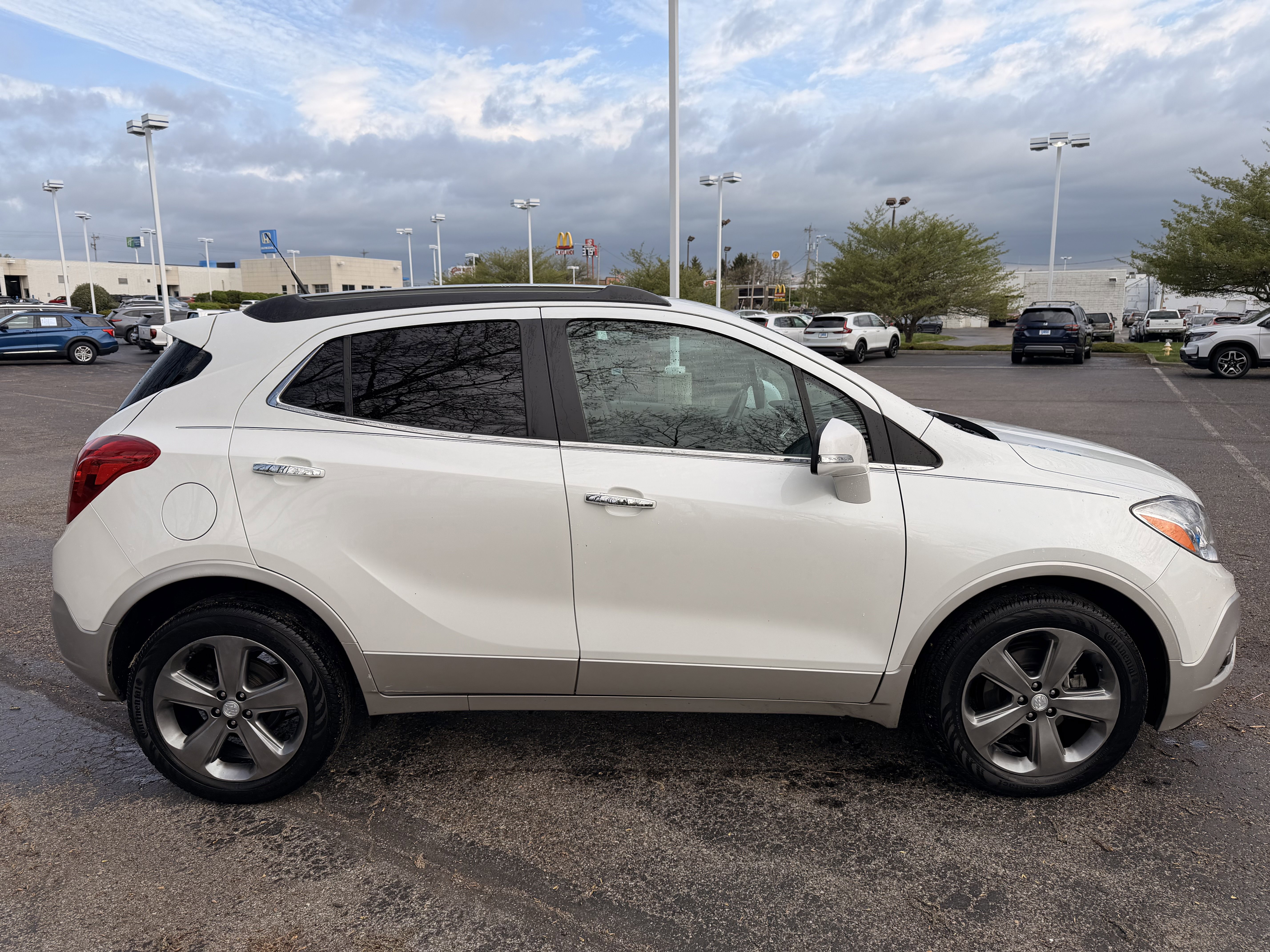 Used 2014 Buick Encore Leather image 2