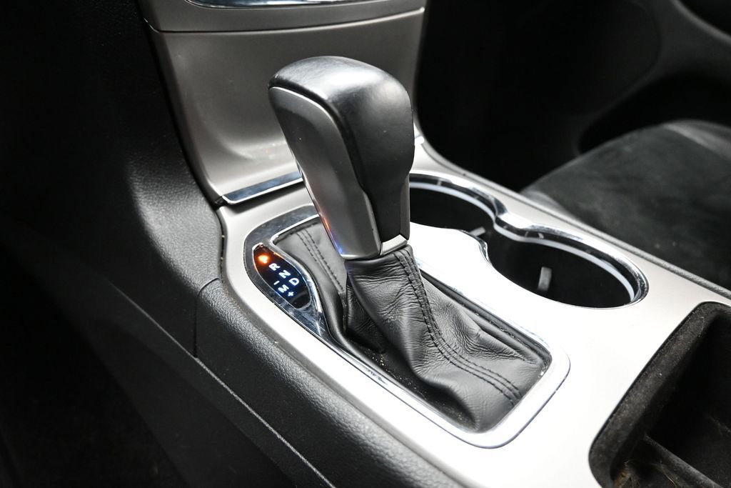 Used 2018 Jeep Grand Cherokee Altitude AWD/4WD image 23