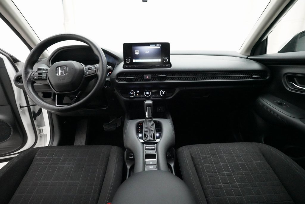 Certified 2023 Honda HR-V LX image 5