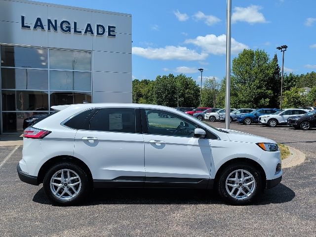 Certified 2023 Ford Edge SEL AWD/4WD image 8