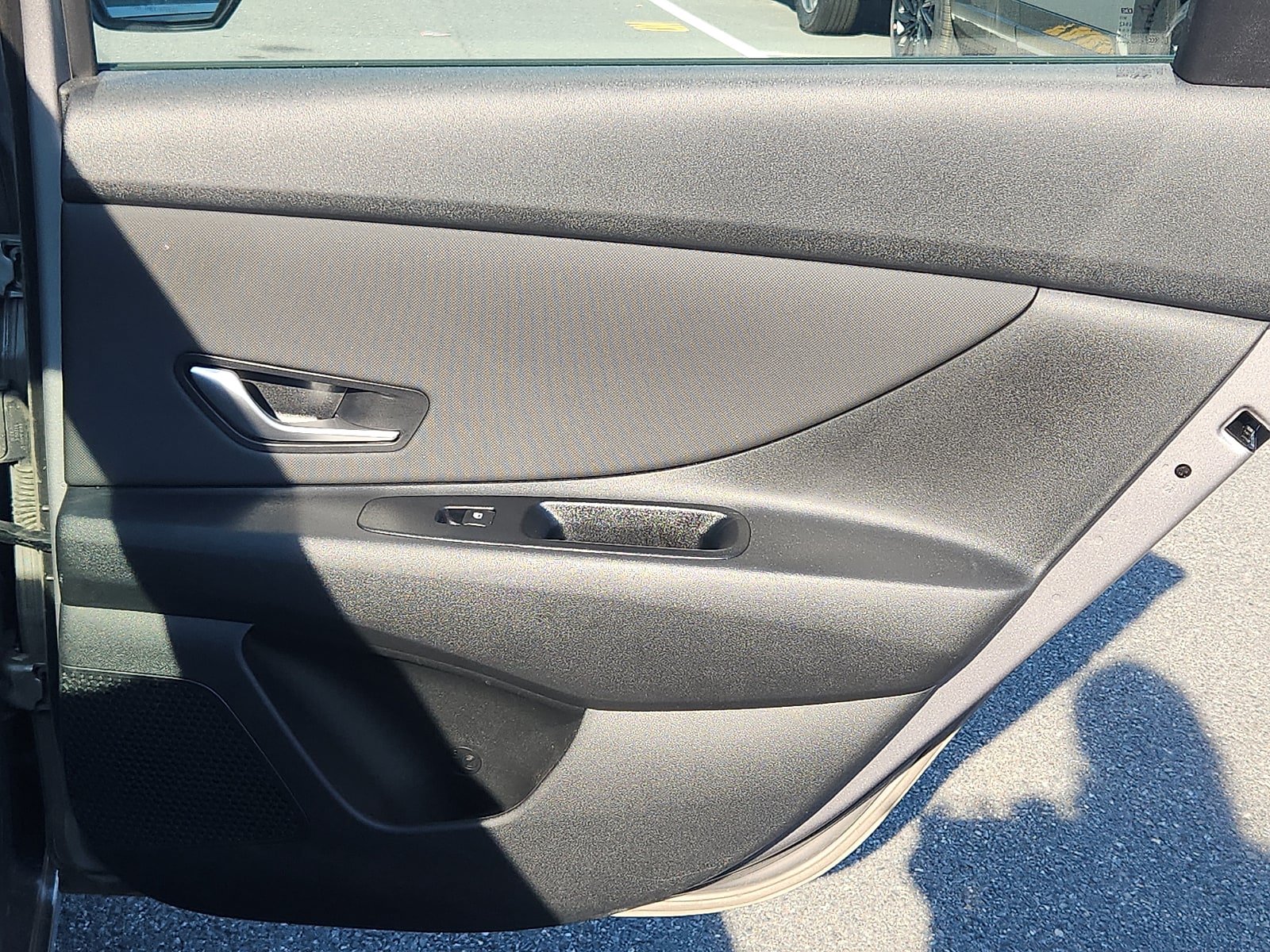 Certified 2025 Hyundai Elantra Limited FWD image 32