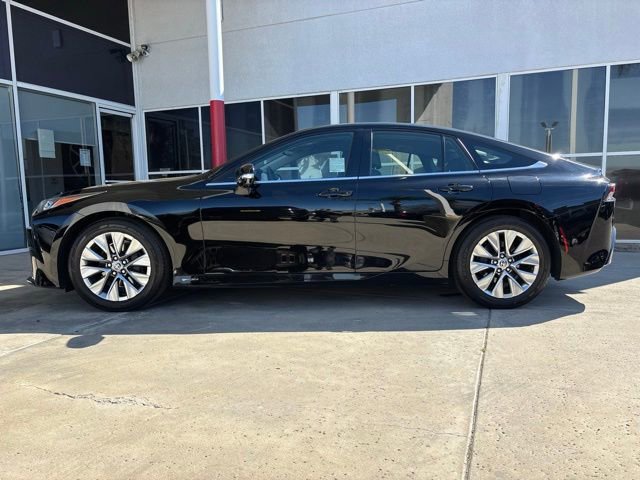 Used 2024 Toyota Mirai w/ Advanced Technology Package image 8