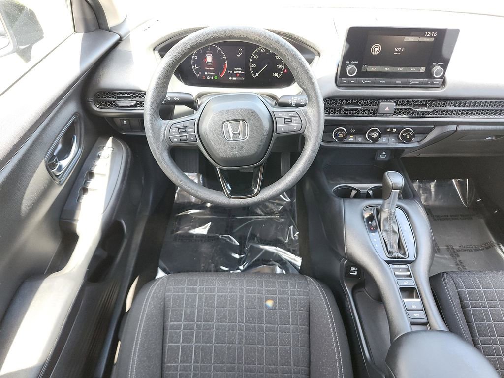 Certified 2023 Honda HR-V LX image 17
