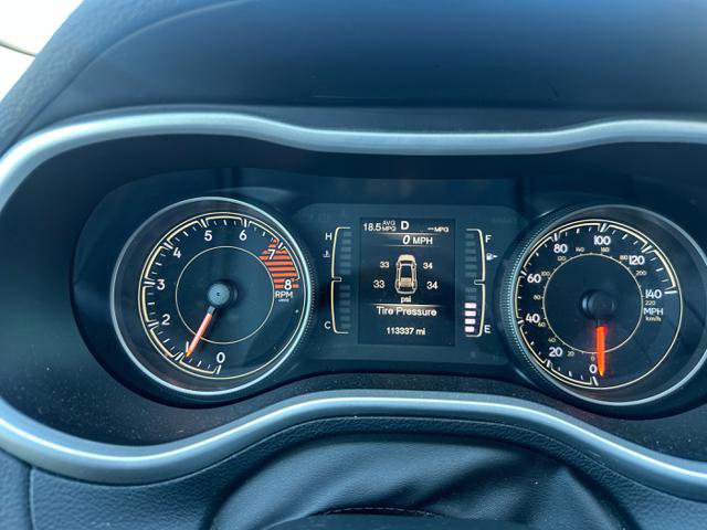 Used 2018 Jeep Cherokee Latitude Plus AWD/4WD image 44