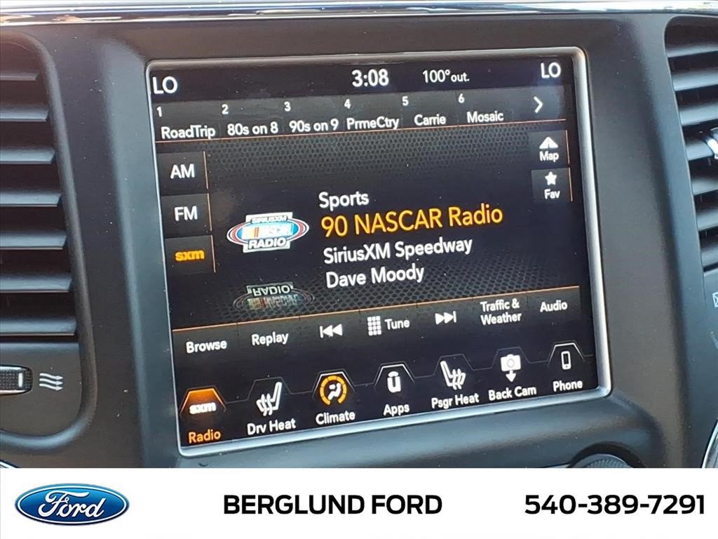 Used 2018 Jeep Grand Cherokee Altitude AWD/4WD image 25