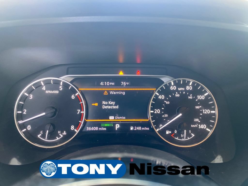 Used 2023 Nissan Rogue SV FWD image 15