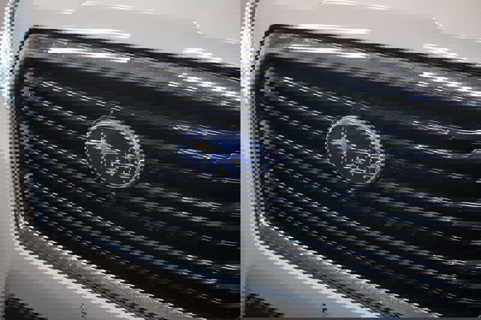 Used 2020 Subaru Ascent Touring w/ Popular Package #2A image 8