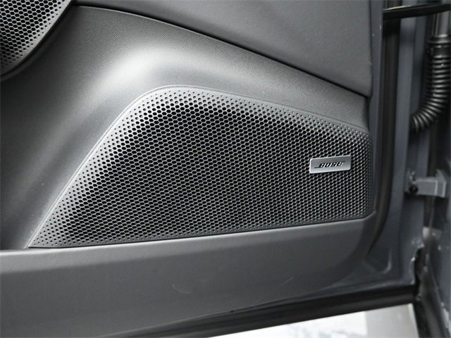 New 2025 Porsche Macan Turbo Electric image 11