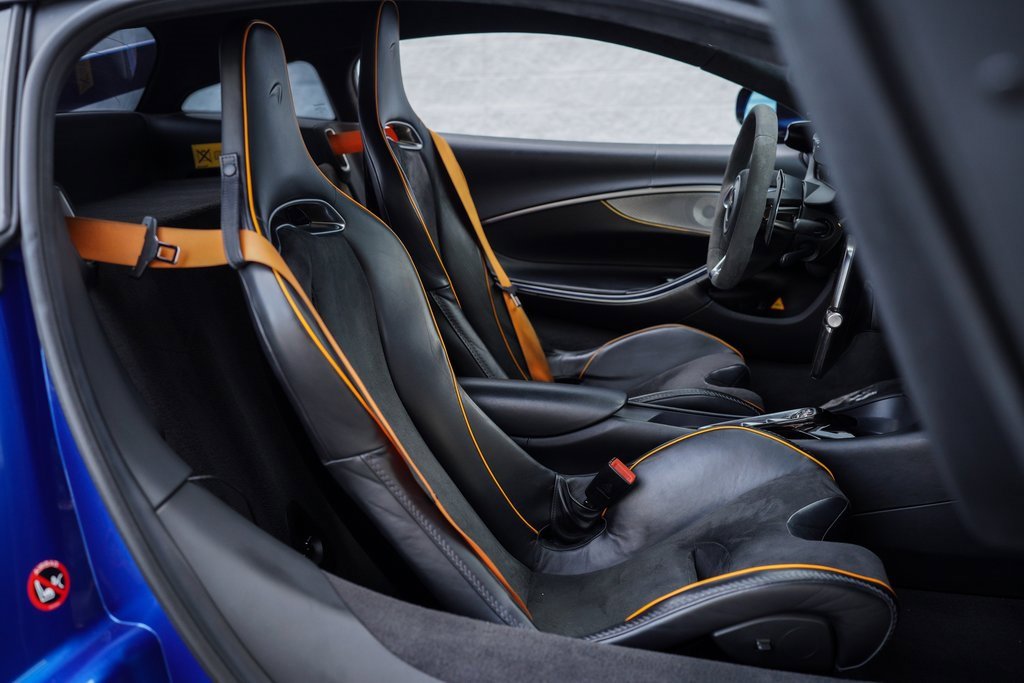 Used 2023 McLaren Artura image 24