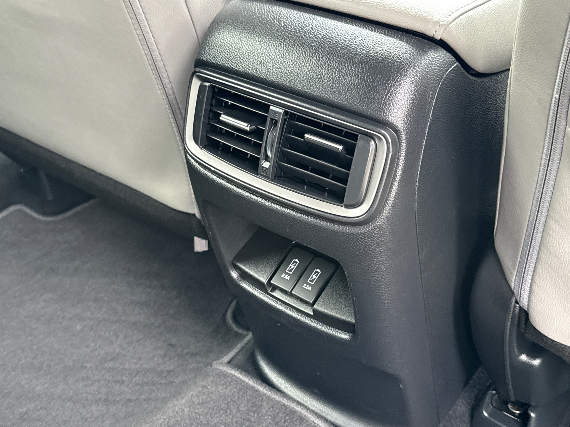 Used 2018 Honda CR-V Touring image 20