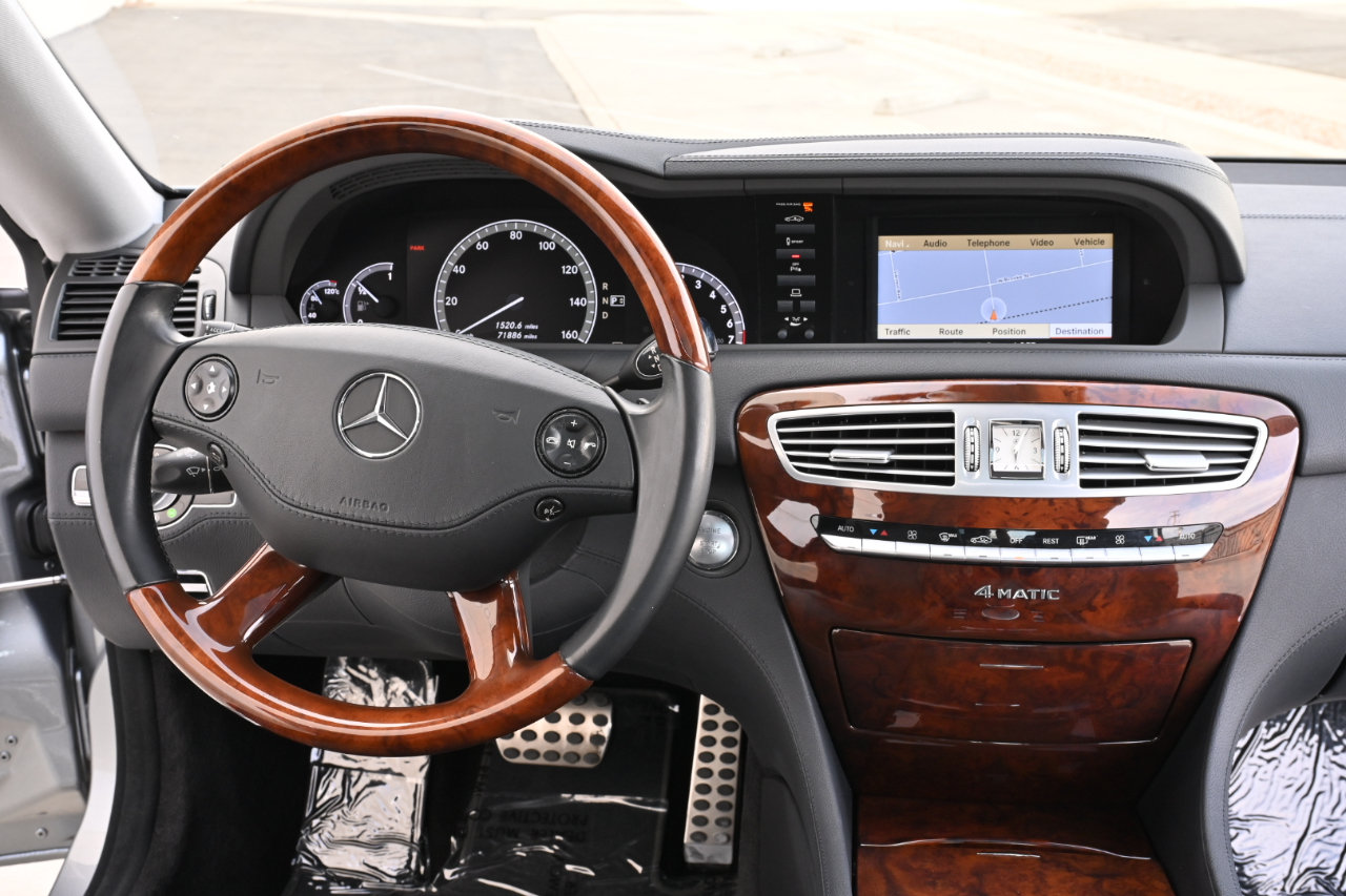 Used 2010 Mercedes-Benz CL 550 4MATIC image 21