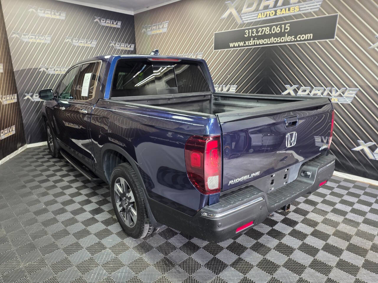 Used 2017 Honda Ridgeline RTL-E image 10