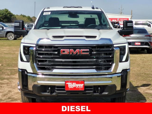 New 2026 GMC Sierra 3500 Pro image 3