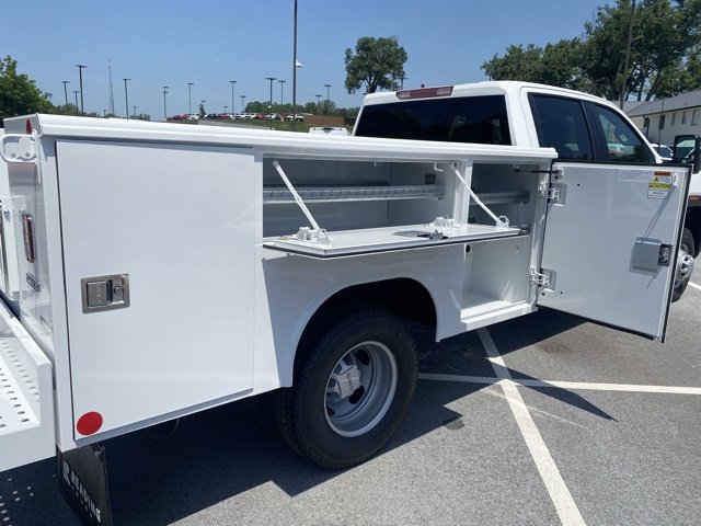 New 2025 GMC Sierra 3500 Pro w/ Convenience Package image 10