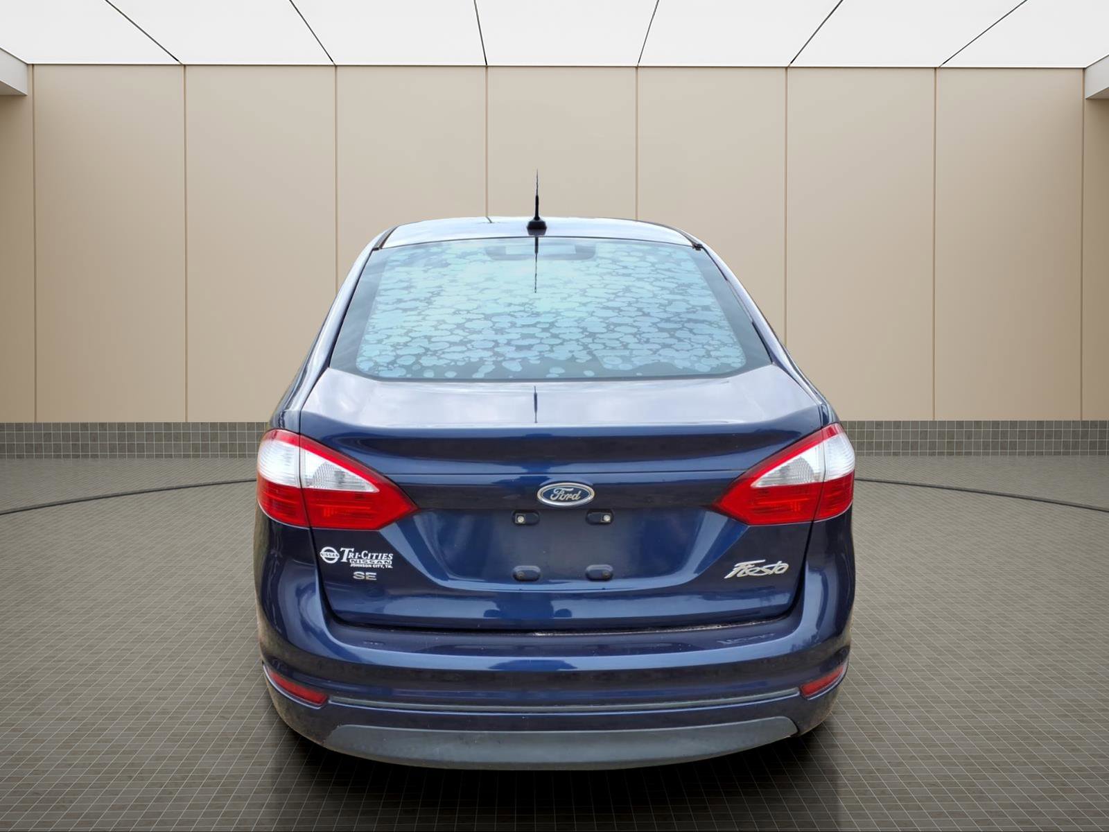 Used 2016 Ford Fiesta SE image 17