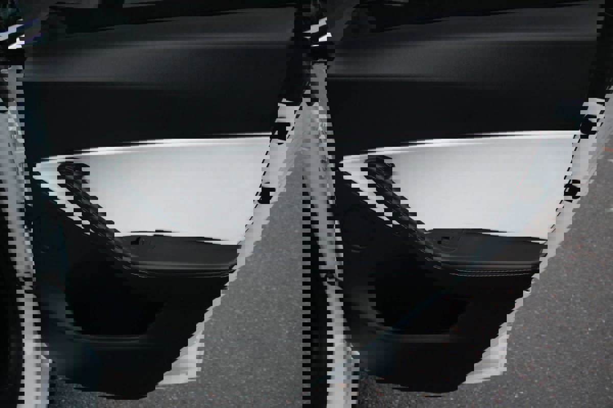 Used 2020 Tesla Model Y Performance image 23