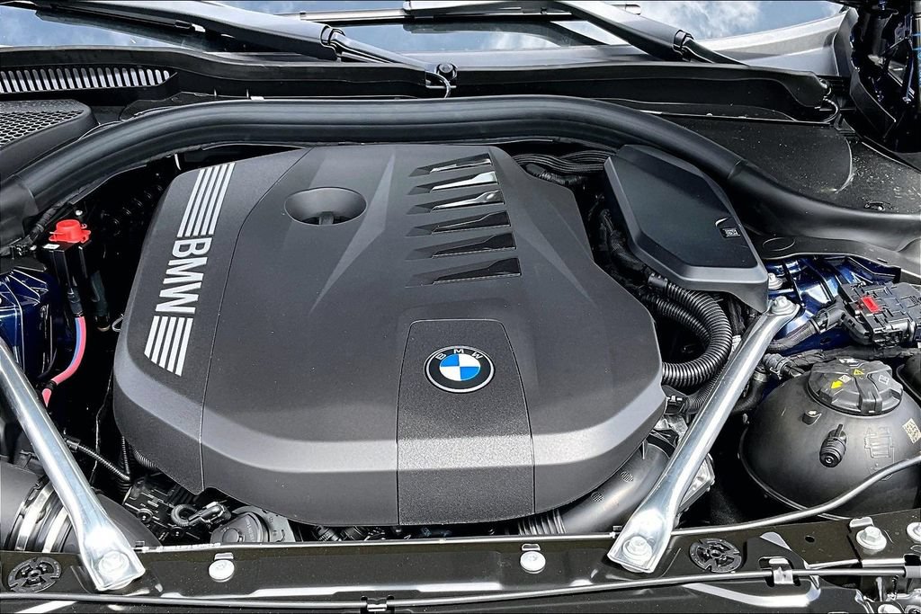 New 2026 BMW 540i xDrive w/ Premium Package AWD/4WD image 9