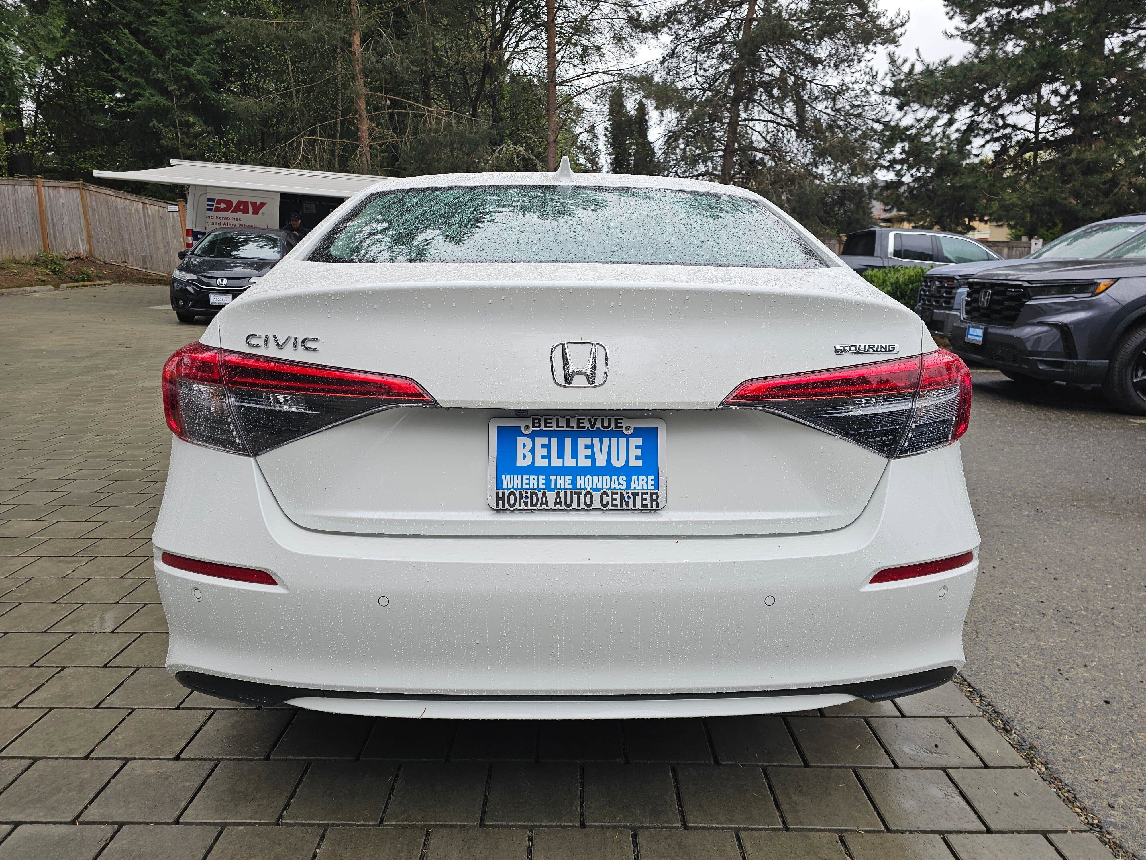 Certified 2024 Honda Civic Touring image 6