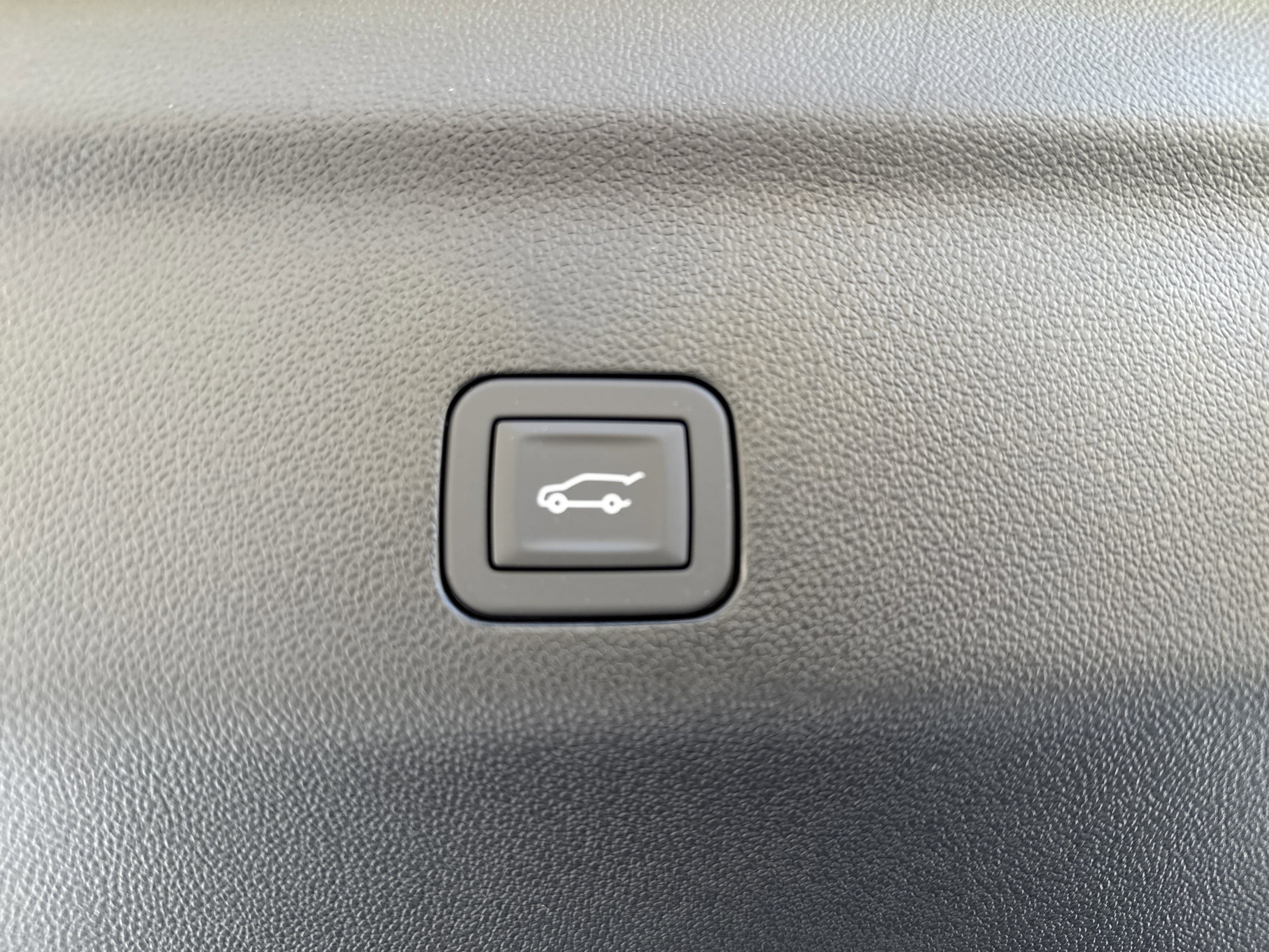 New 2026 GMC Yukon Elevation w/ Elevation Premium Package image 39