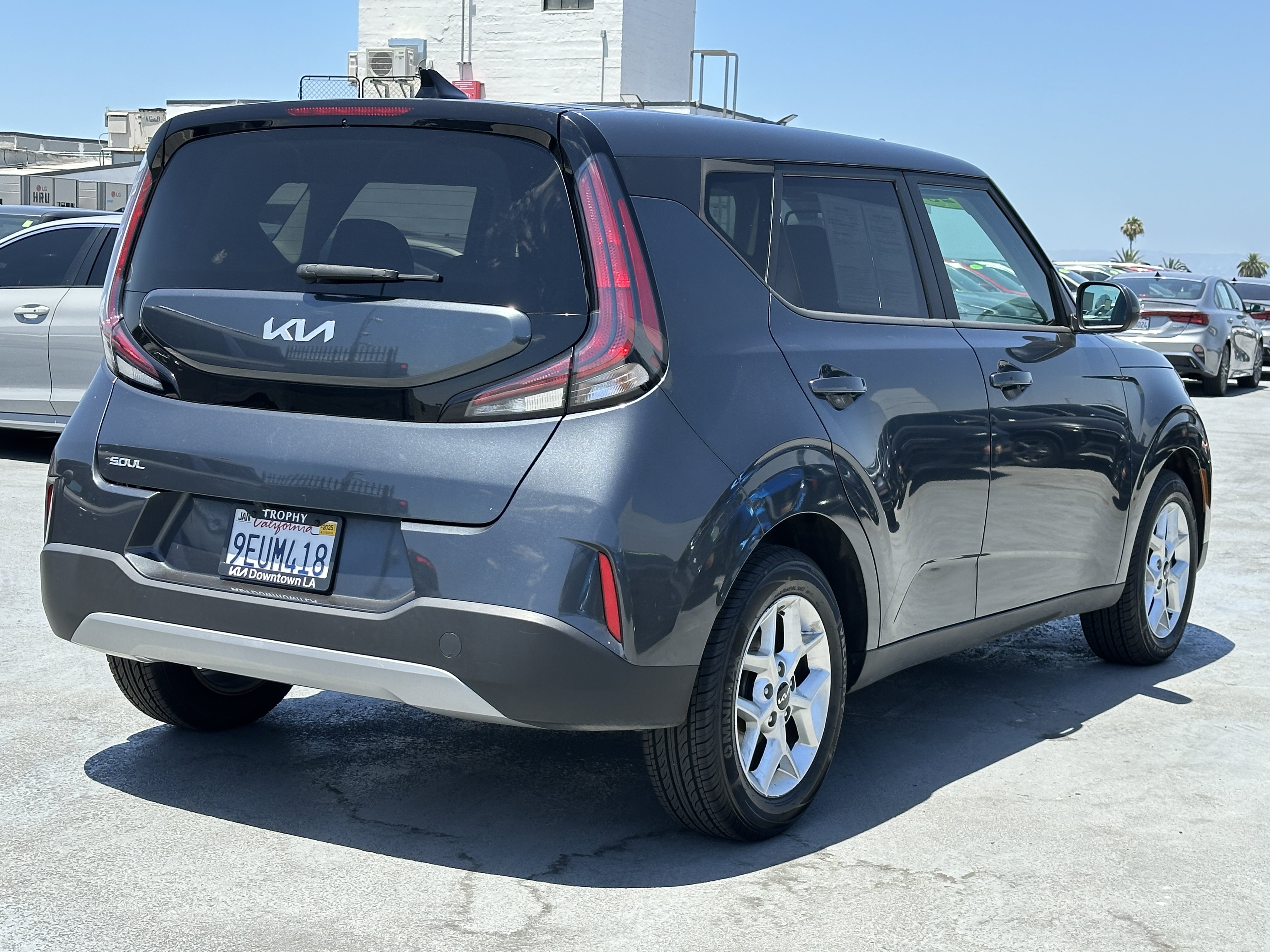 Certified 2023 Kia Soul S FWD image 7