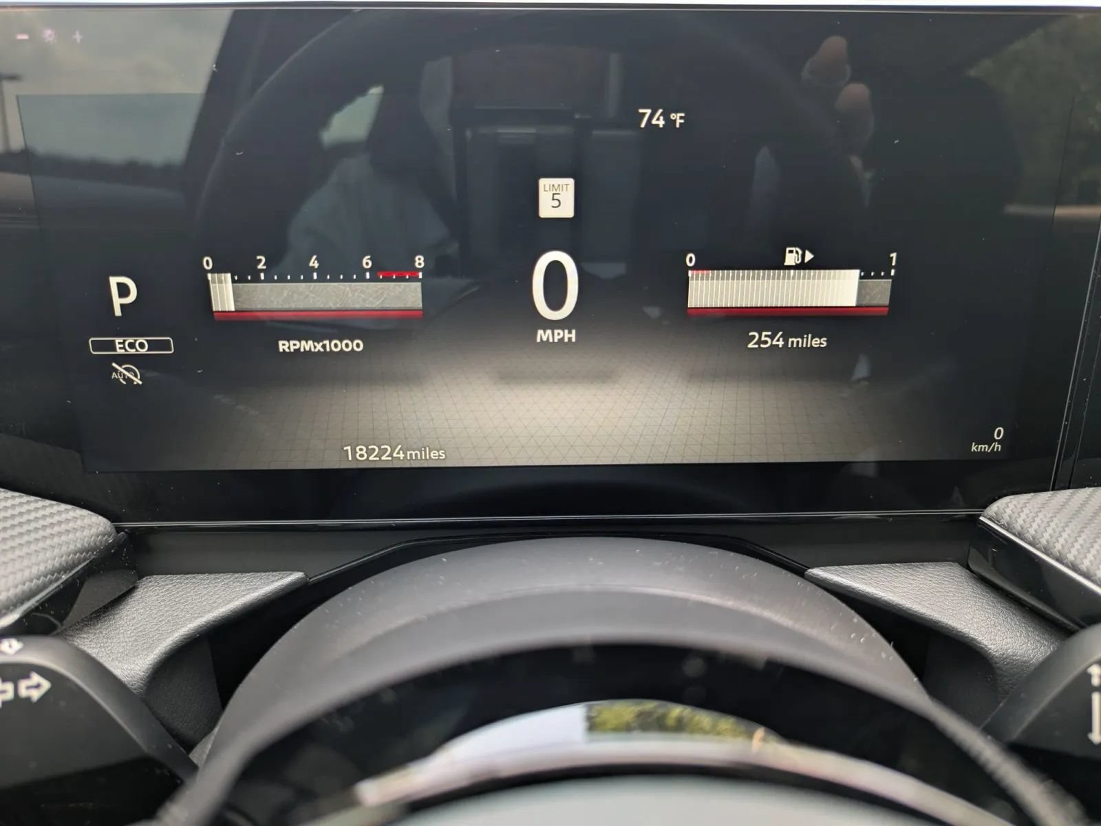 Used 2025 Nissan Kicks SR w/ SR Premium Package FWD image 23