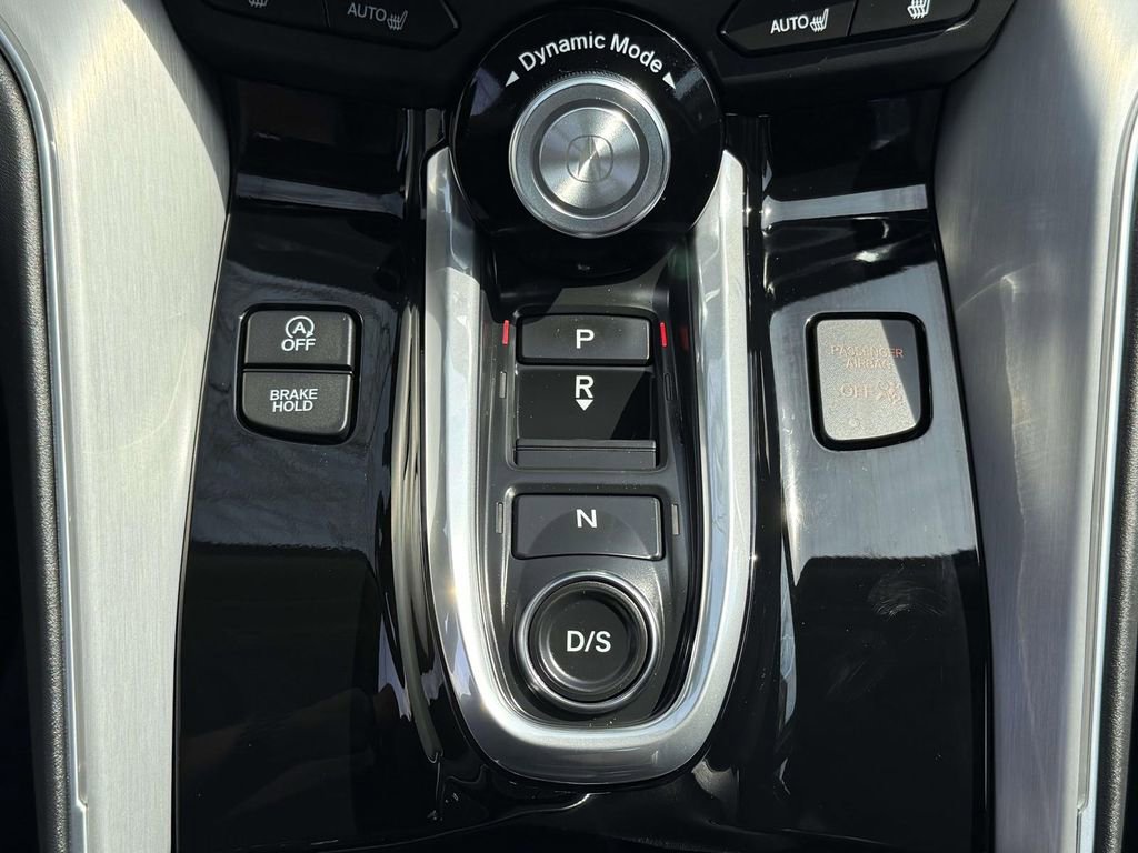 Certified 2025 Acura TLX w/ Technology Package image 19