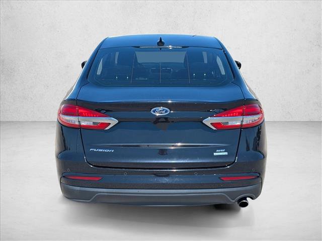 Used 2019 Ford Fusion SE FWD image 6