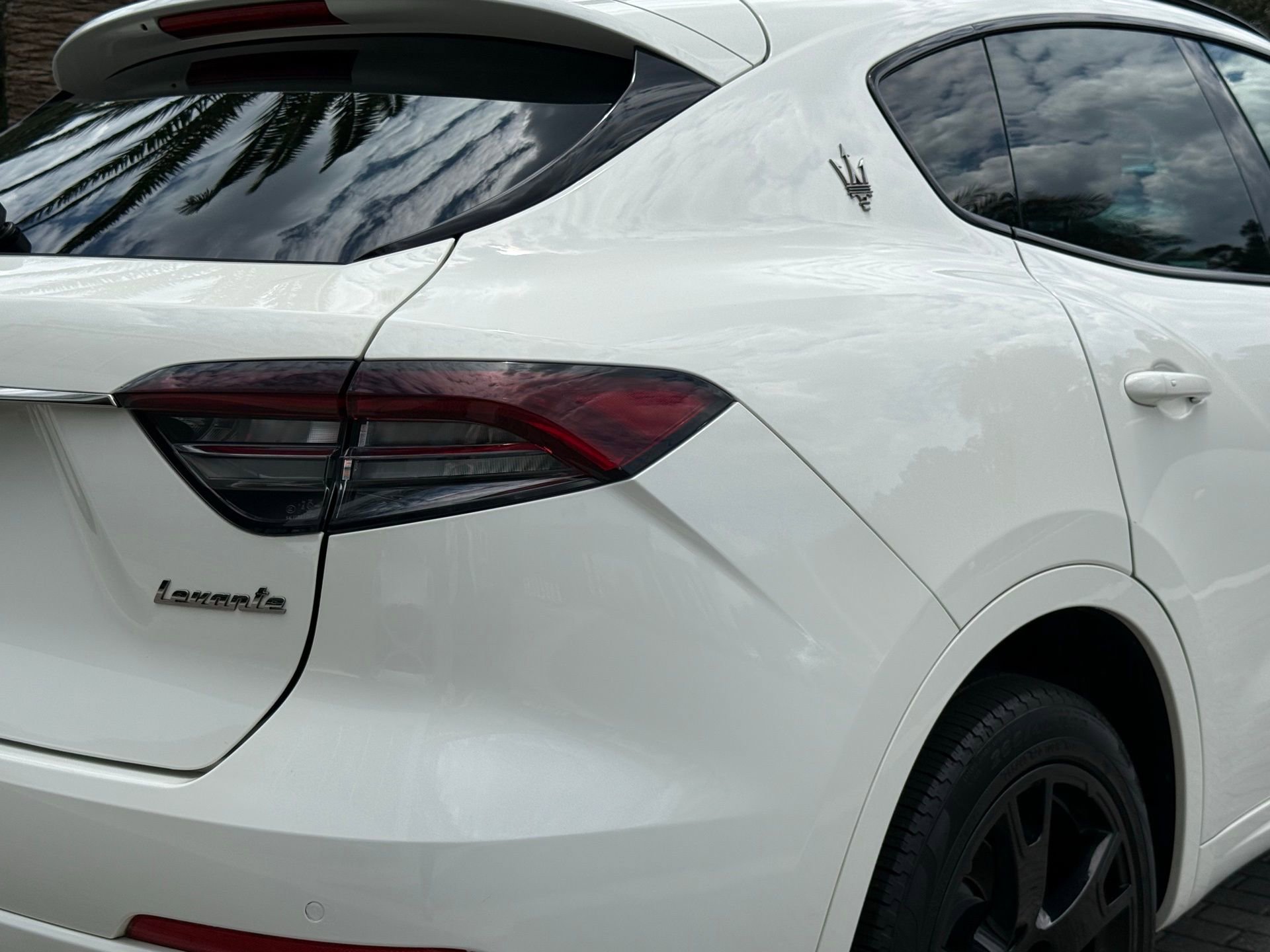 Used 2022 Maserati Levante GT image 13