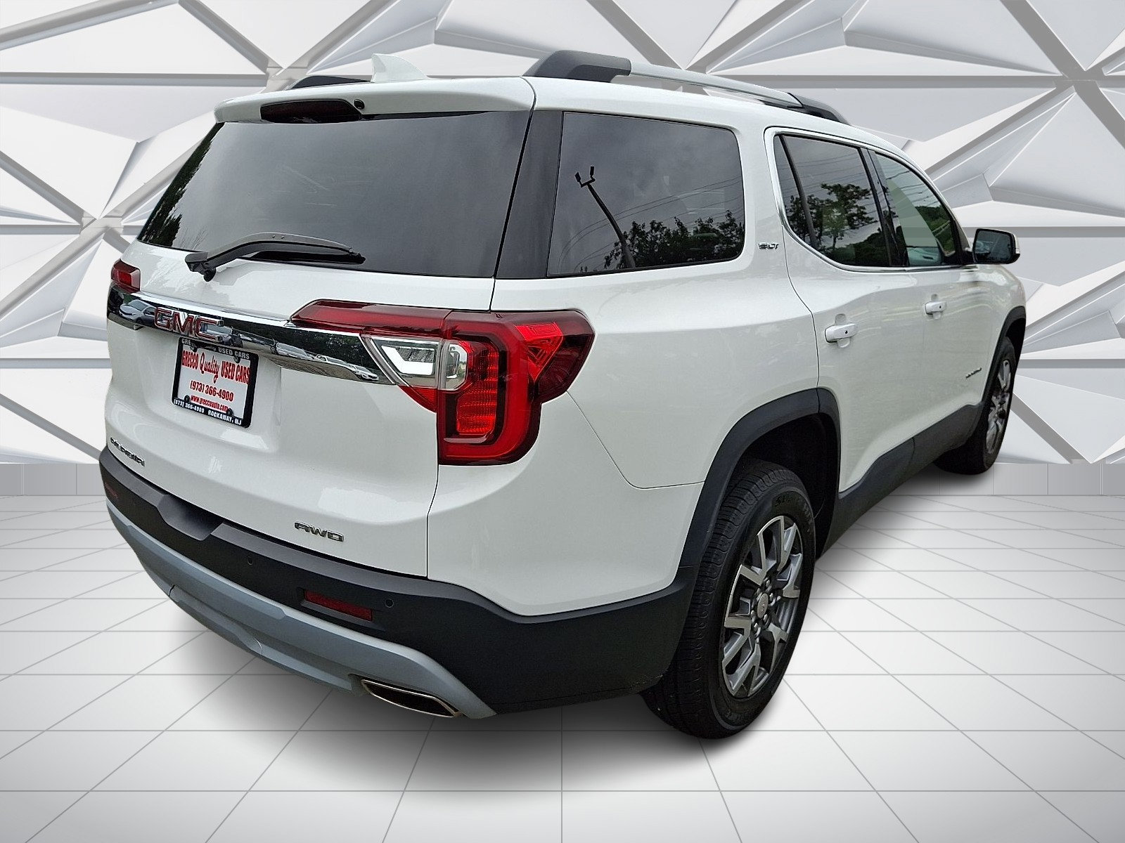 Used 2023 GMC Acadia SLT AWD/4WD image 10