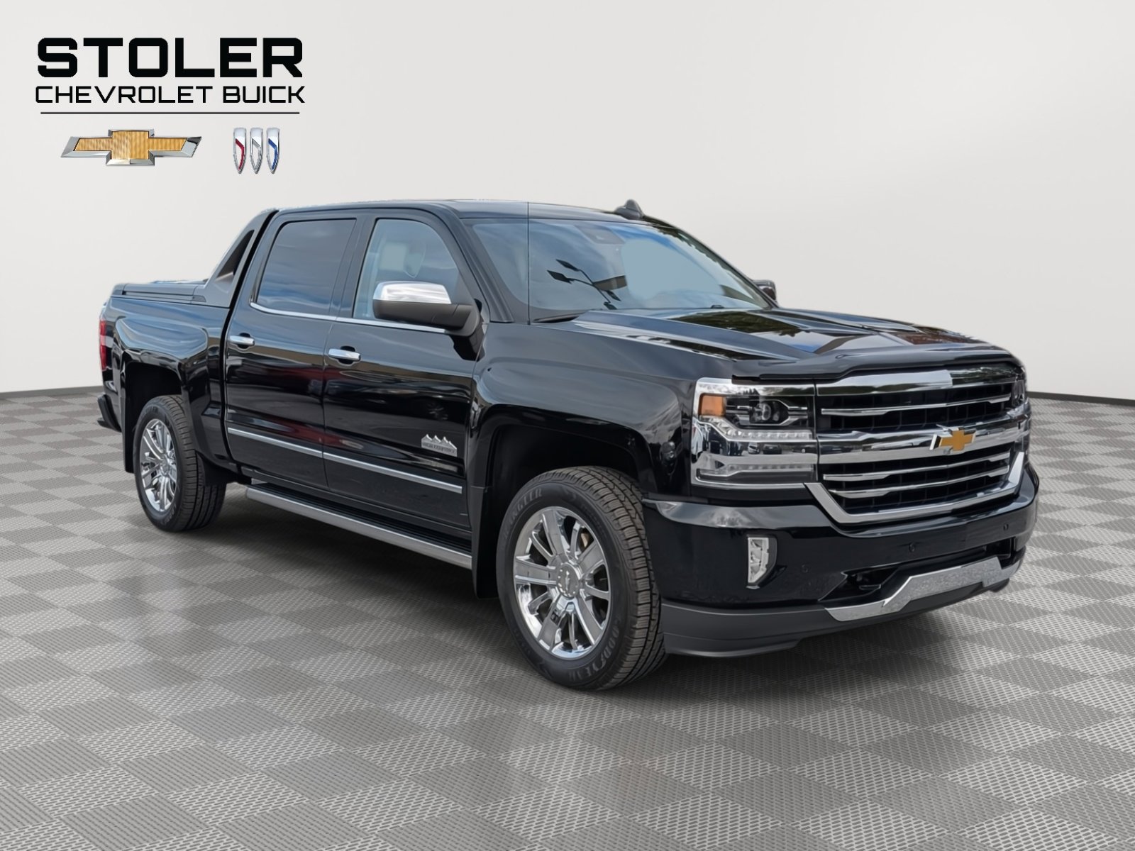 Used 2018 Chevrolet Silverado 1500 High Country w/ High Desert Package image 7