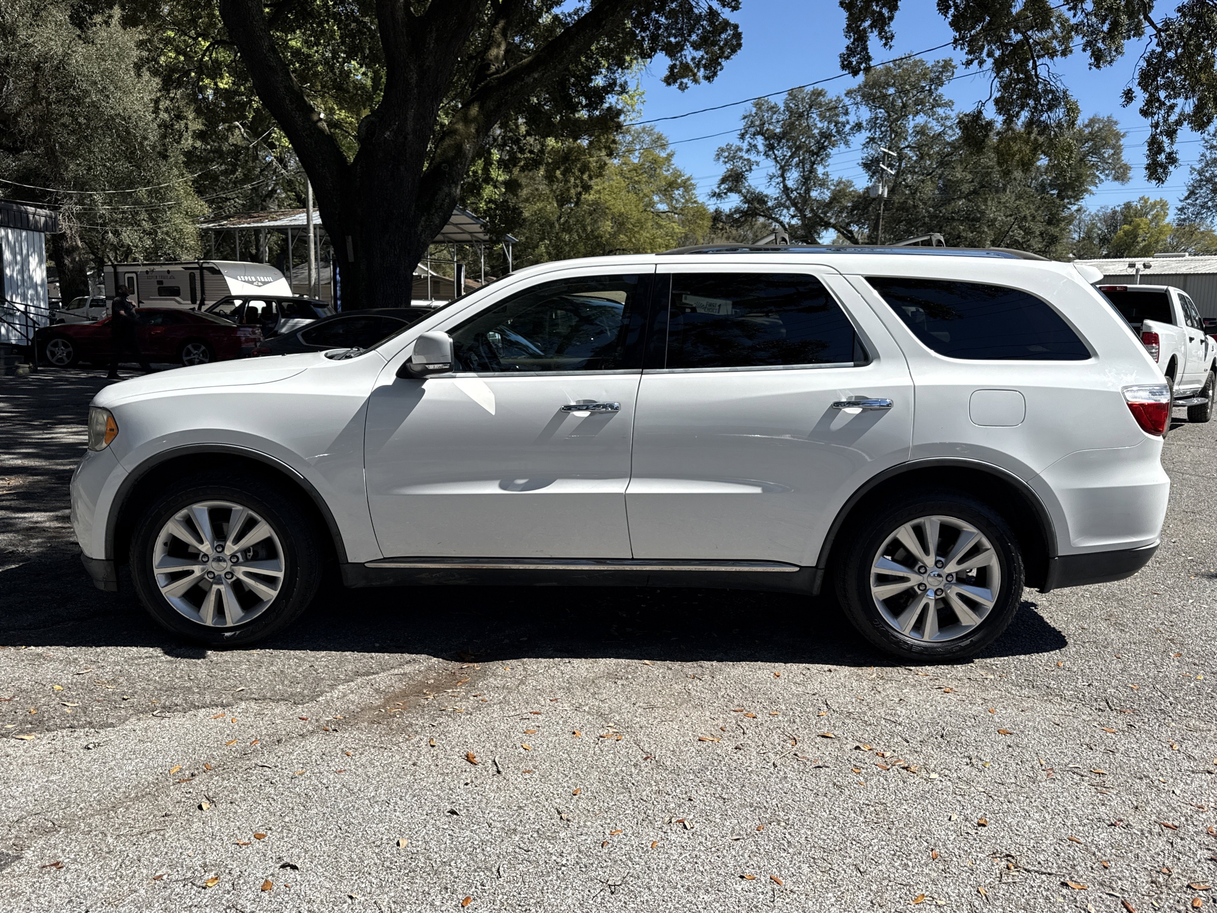 Used 2013 Dodge Durango Crew w/ Trailer Tow Group IV image 2