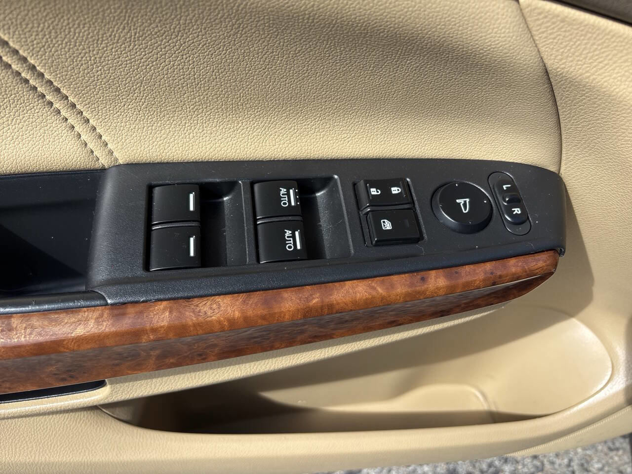 Used 2009 Honda Accord EX-L image 21