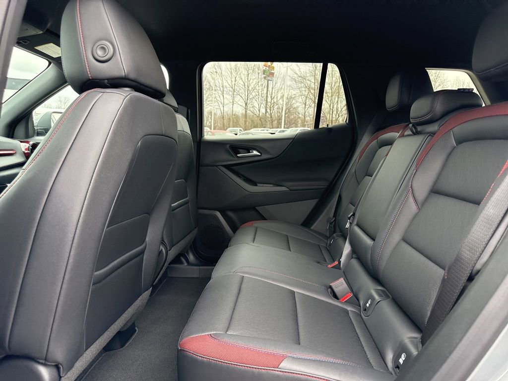 New 2026 Chevrolet Equinox RS image 11