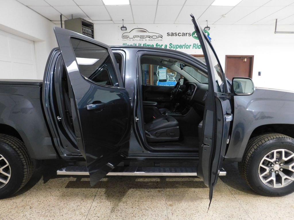 Used 2016 GMC Canyon SLE w/ All Terrain Package image 87