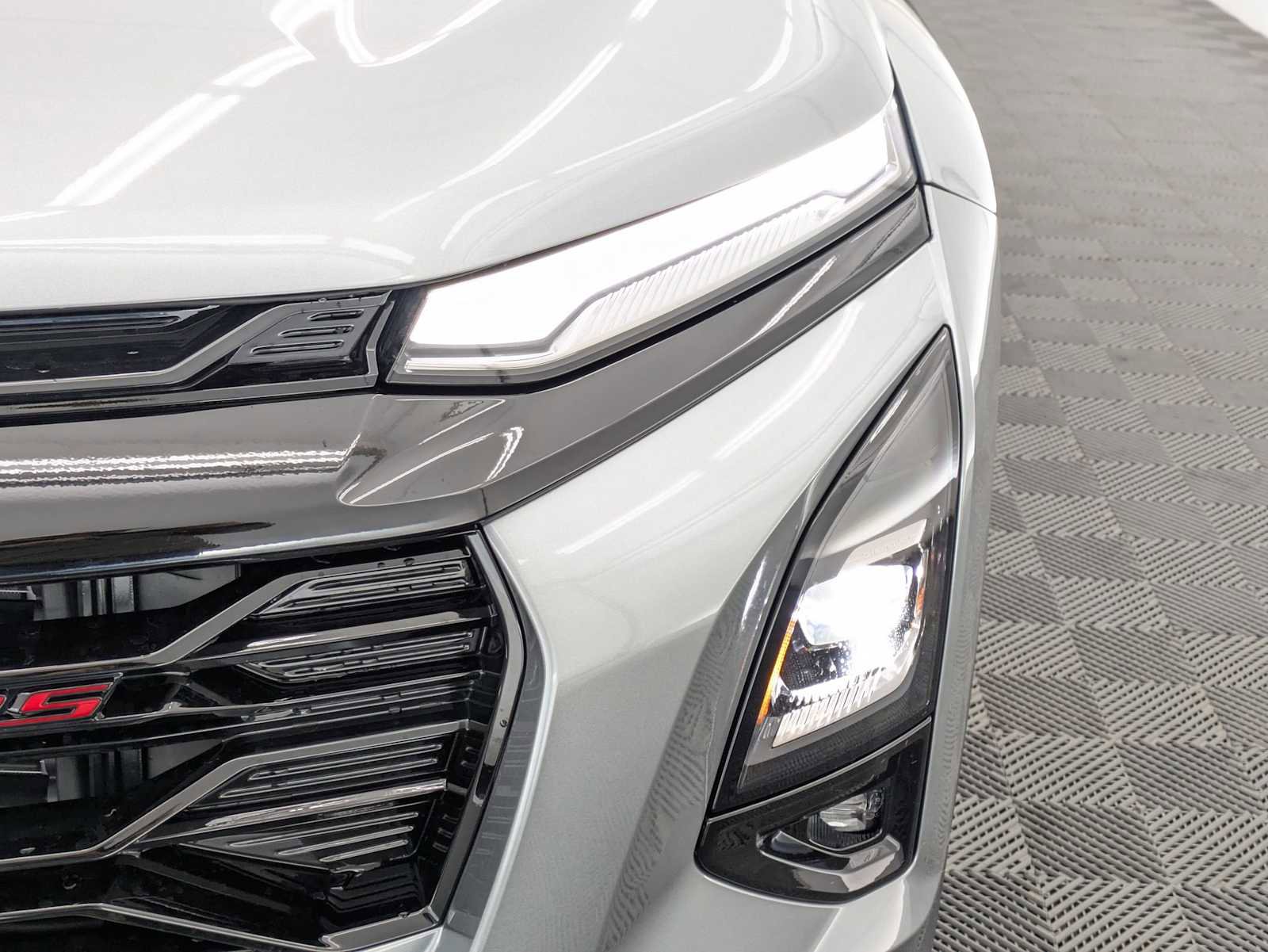 New 2026 Chevrolet Equinox RS image 10