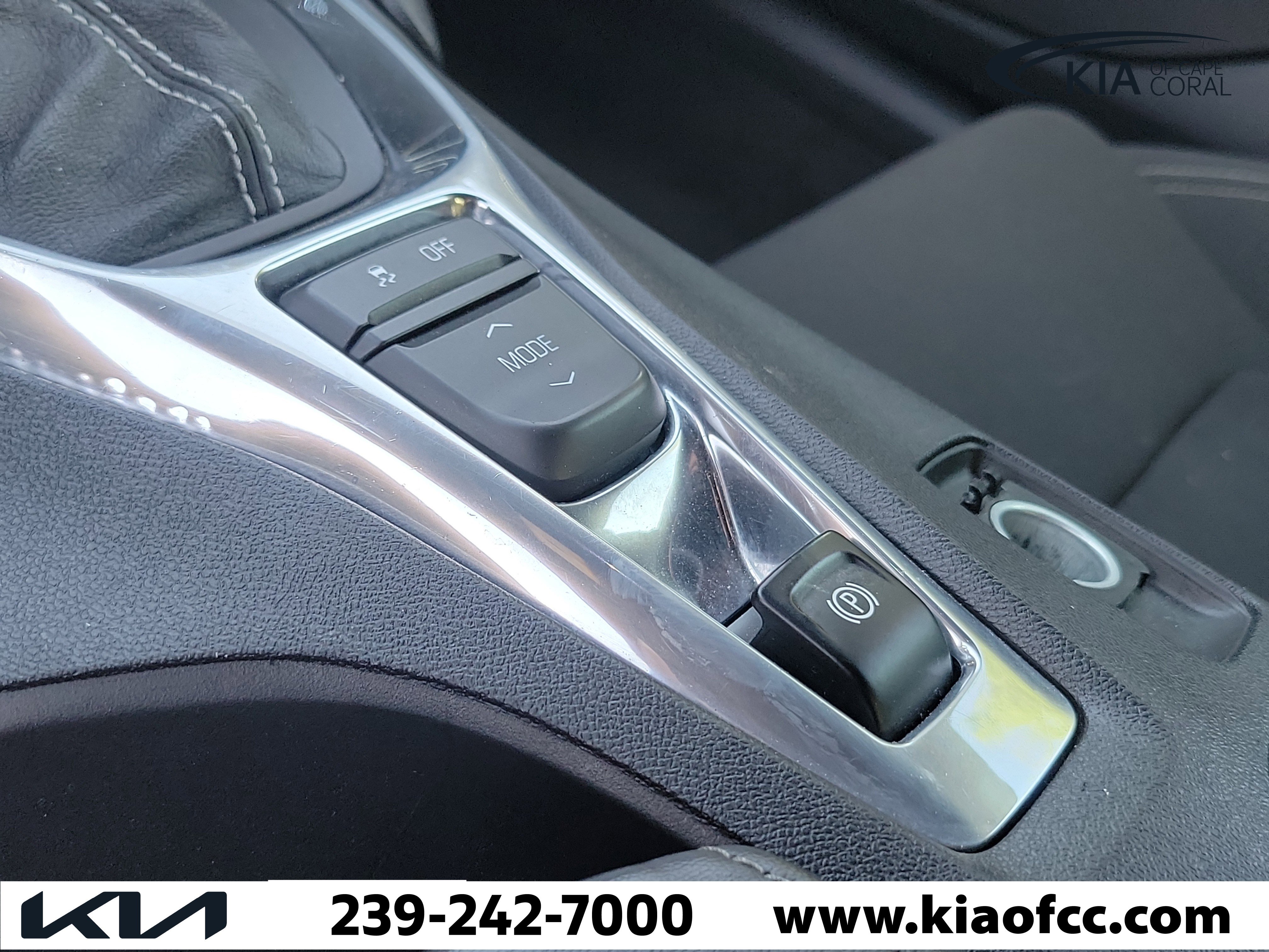 Used 2017 Chevrolet Camaro SS image 20