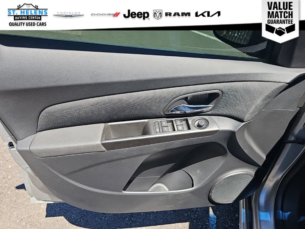 Used 2014 Chevrolet Cruze LTZ w/ RS Package FWD image 18
