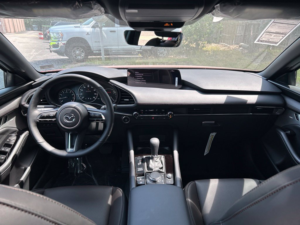 New 2026 MAZDA MAZDA3 Hatchback w/Premium Plus Pkg AWD/4WD image 29