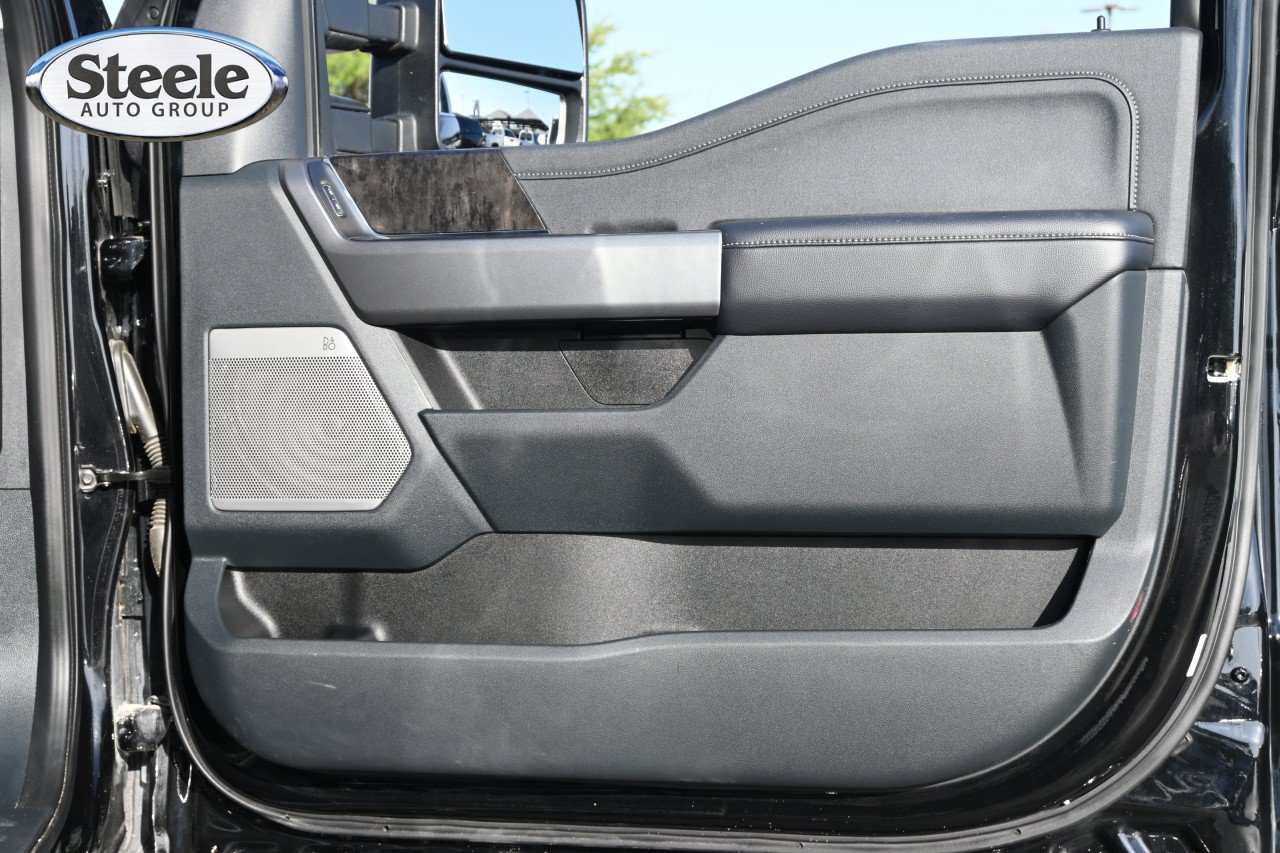Used 2025 Ford F250 Lariat w/ Chrome Package AWD/4WD image 26