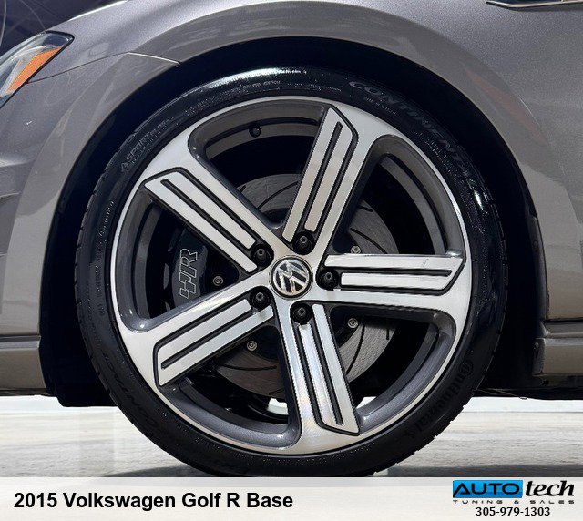 Used 2015 Volkswagen Golf R 4-Door image 19