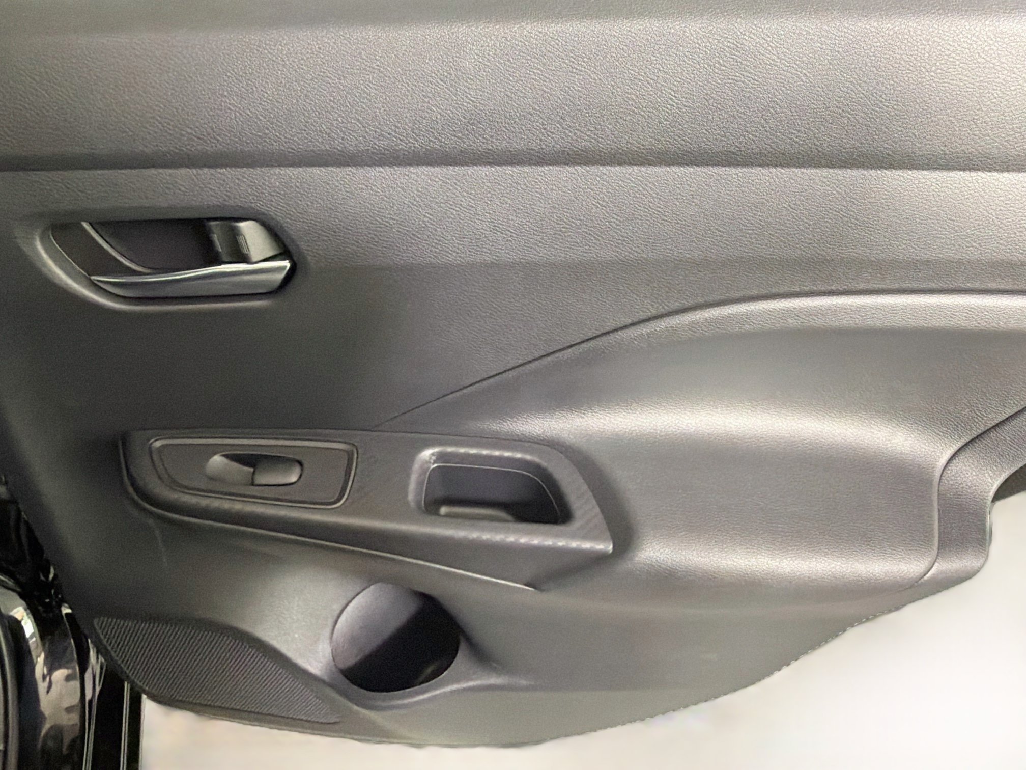 Used 2024 Nissan Versa SV w/ Trunk Package FWD image 27