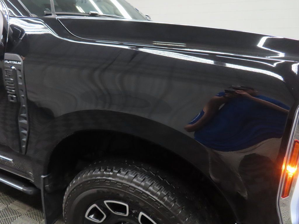 Used 2025 Ford F250 Platinum AWD/4WD image 41