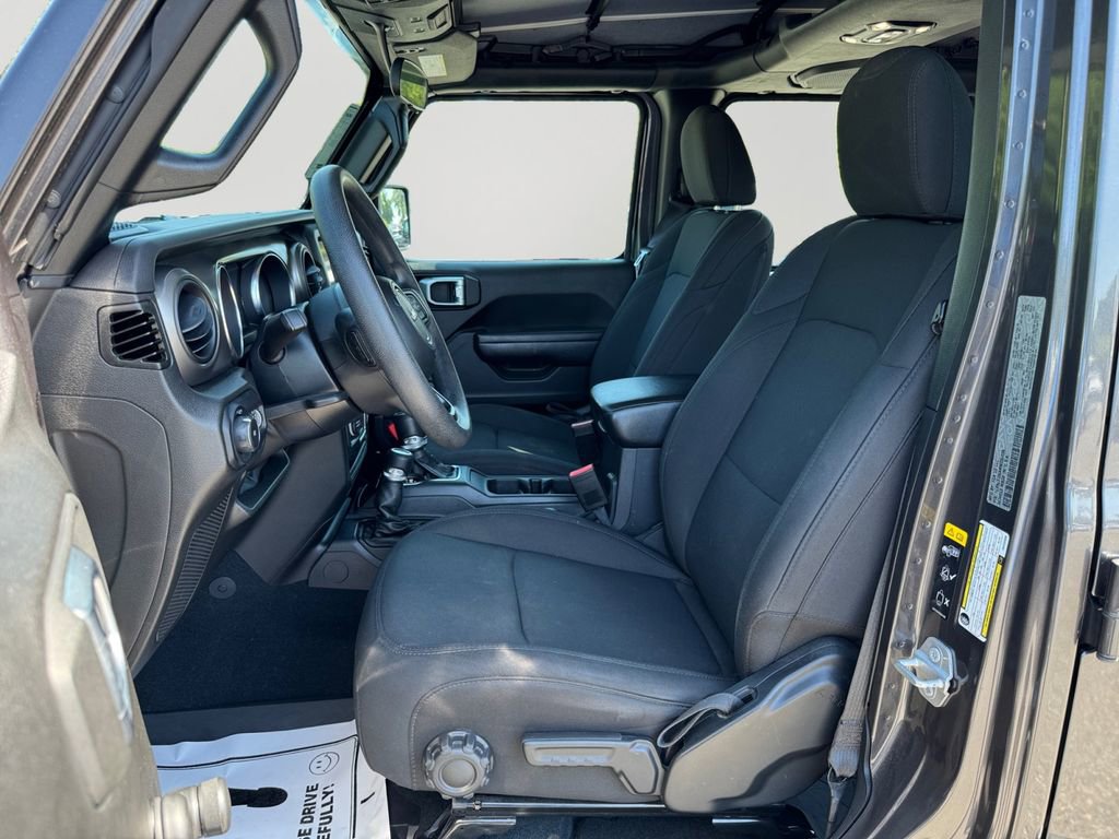 Used 2022 Jeep Wrangler Unlimited Sport AWD/4WD image 24