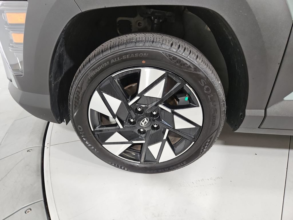 Certified 2025 Hyundai Kona SEL AWD/4WD image 28